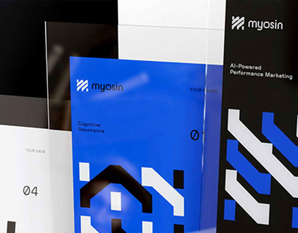 Запад потирает руки из-за блокирования в России мобильного интернета и Telegram